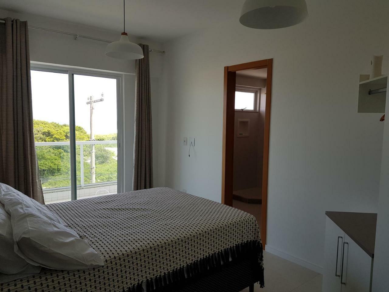 Apartamento com Vista do Mar